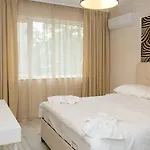 Casa Novara - Relax & Enjoy In By Flat Mаnаger וארנה