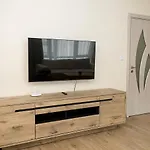 Casa Novara - Relax & Enjoy In By Flat Mаnаger וארנה