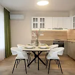 Casa Novara - Relax & Enjoy In By Flat Mаnаger