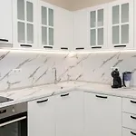 Casa Novara - Relax & Enjoy In By Flat Mаnаger דירה